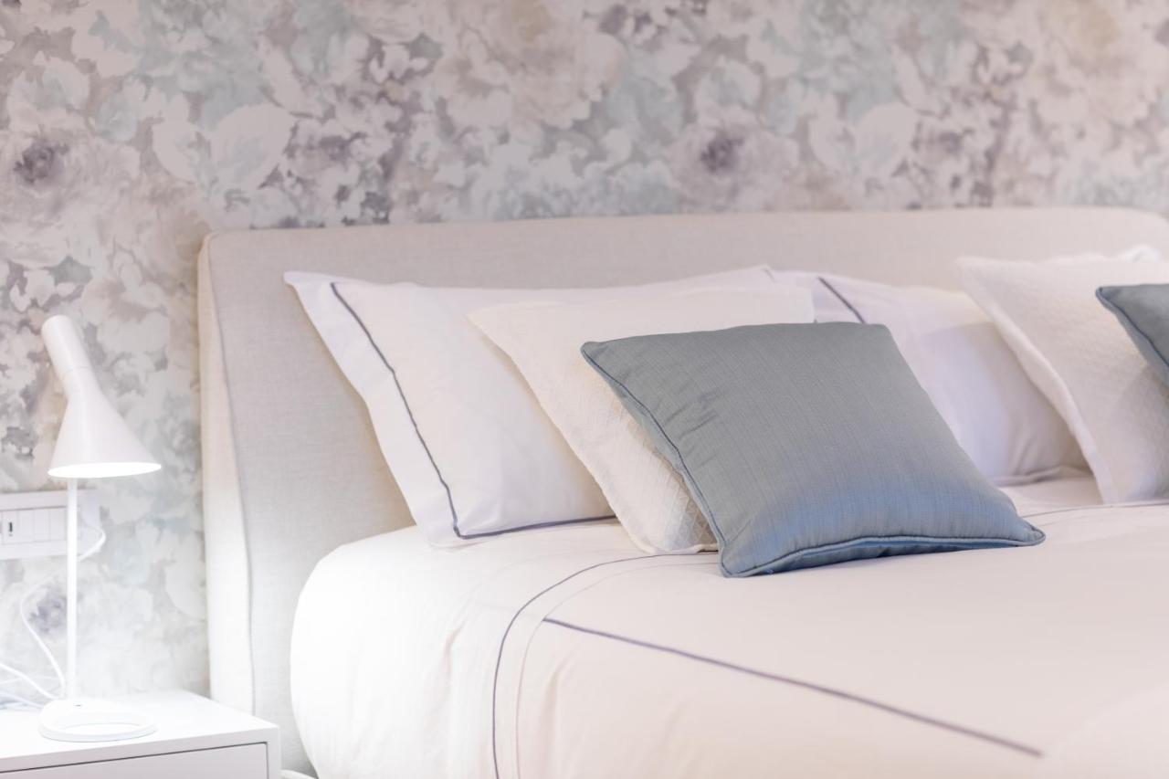 Seven Luxury Suites Tirana Kültér fotó
