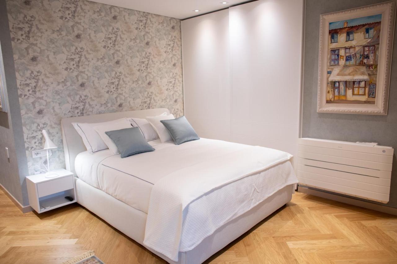 Seven Luxury Suites Tirana Kültér fotó