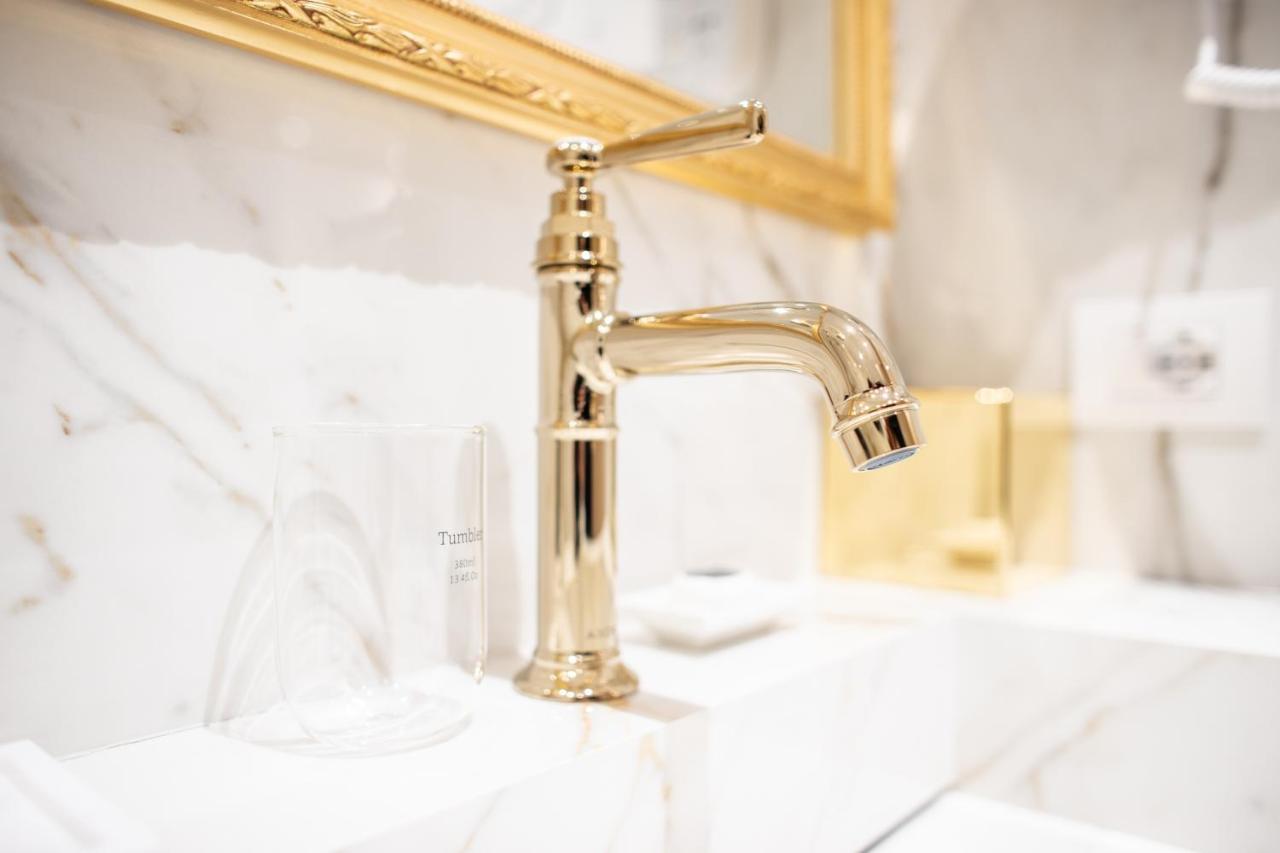 Seven Luxury Suites Tirana Kültér fotó