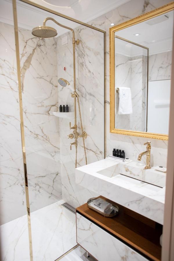 Seven Luxury Suites Tirana Kültér fotó